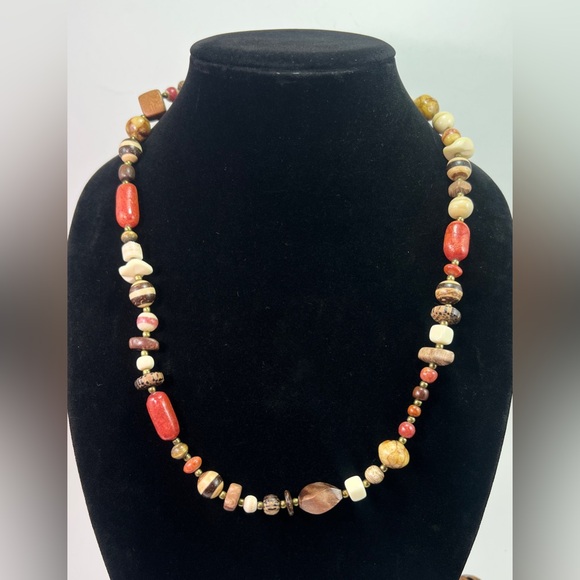 Set of 3 Vintage African Tribal Necklaces Handcrafted Beaded Wood Bone Jewelry - Picture 3 of 8